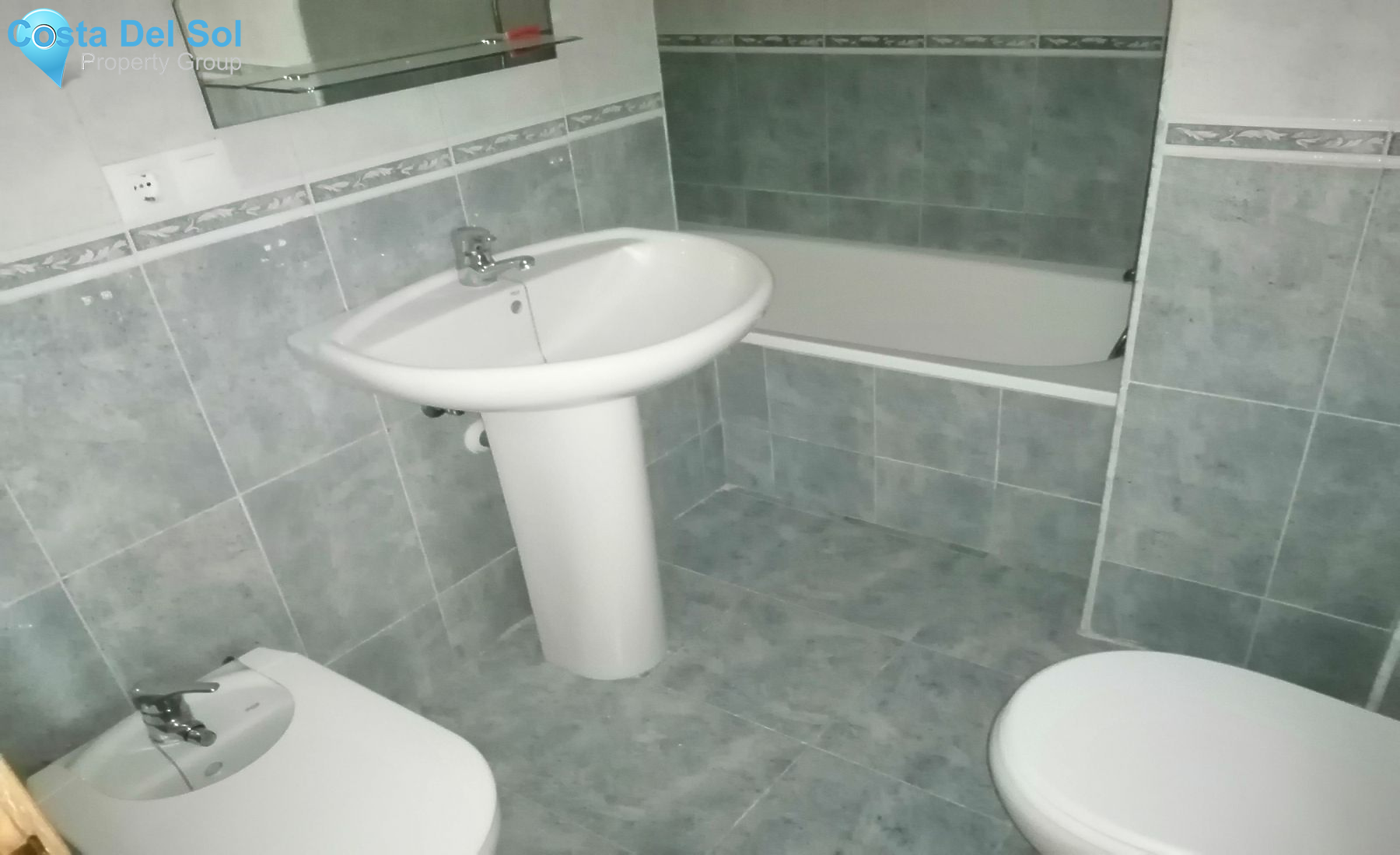 Middle Floor Apartment in Las Lagunas-1195623