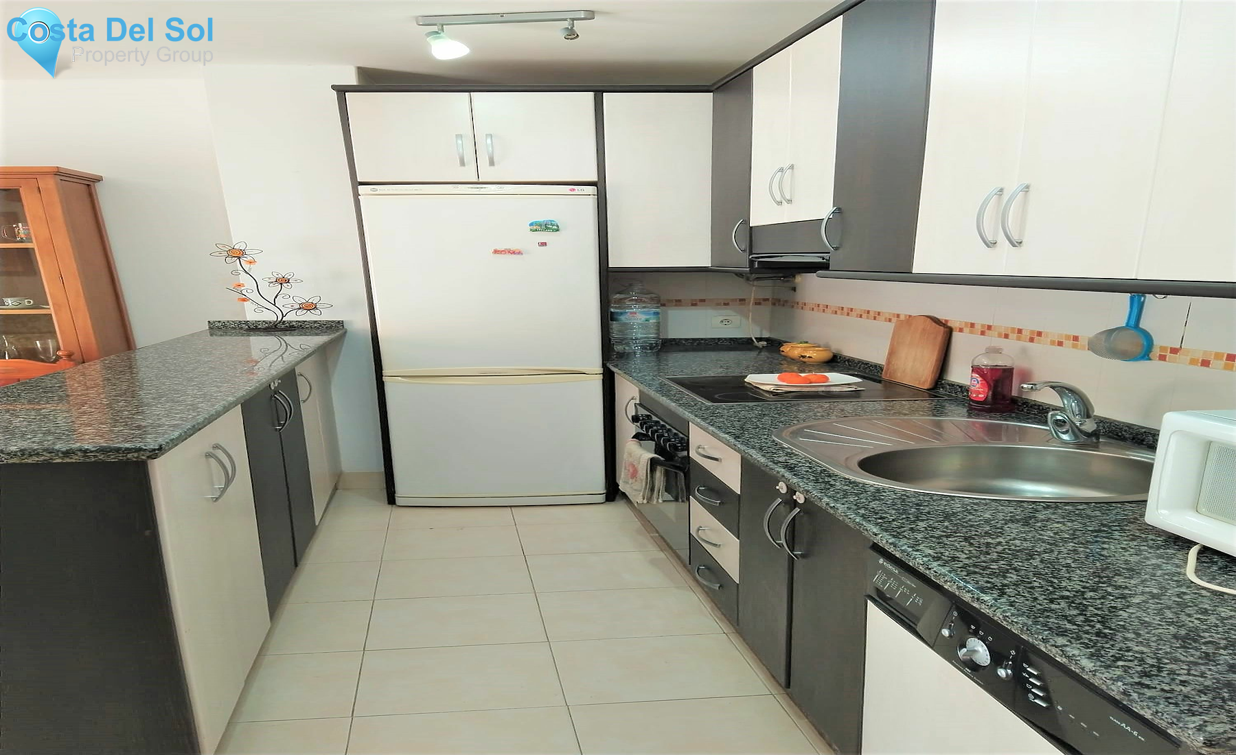 Middle Floor Apartment in Las Lagunas-1195974