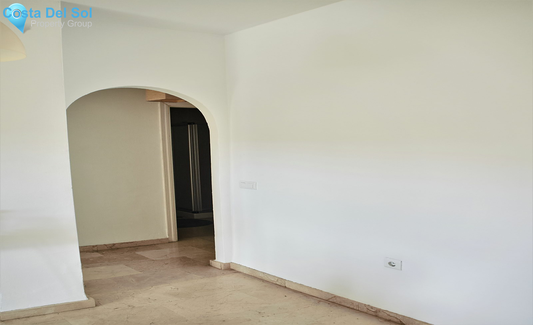 Middle Floor Apartment in Las Lagunas-1196014