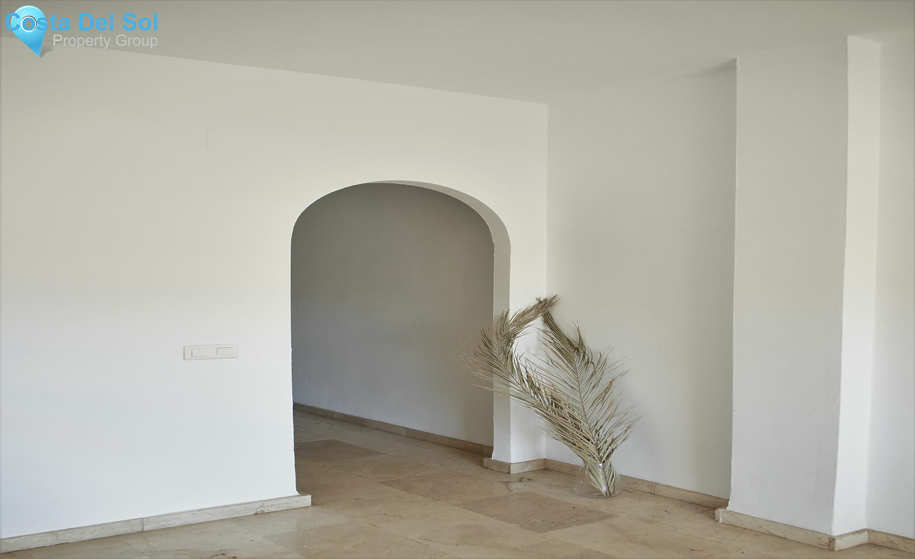 Middle Floor Apartment in Las Lagunas-1196018