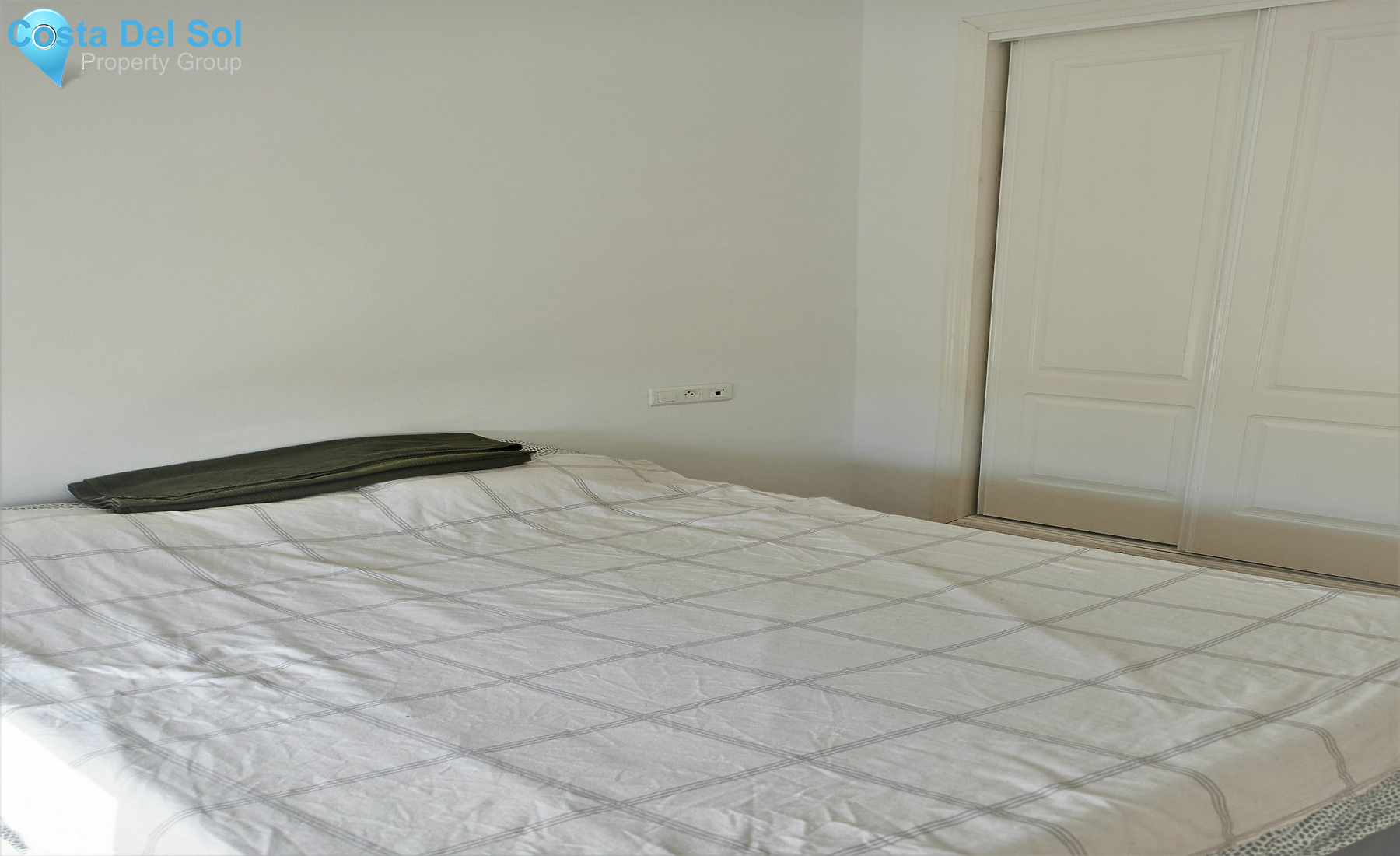 Middle Floor Apartment in Las Lagunas-1196022