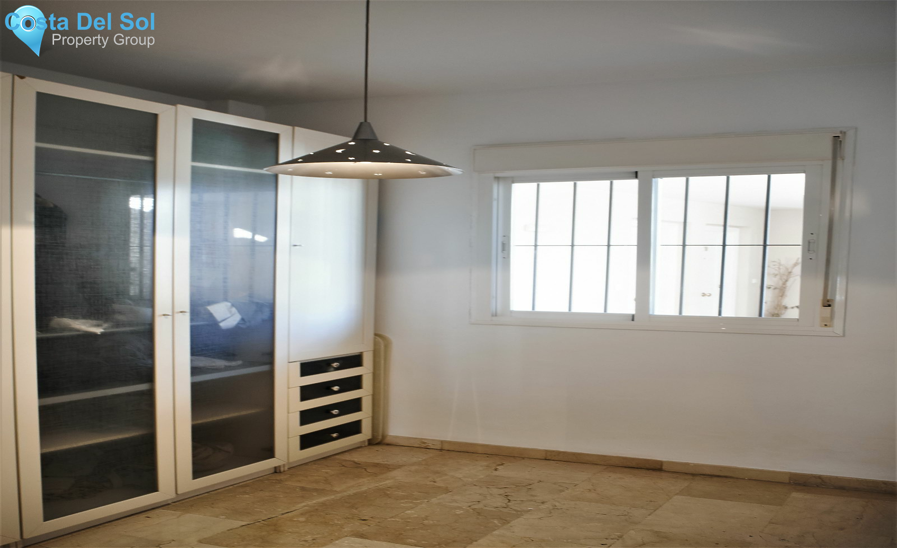 Middle Floor Apartment in Las Lagunas-1196024