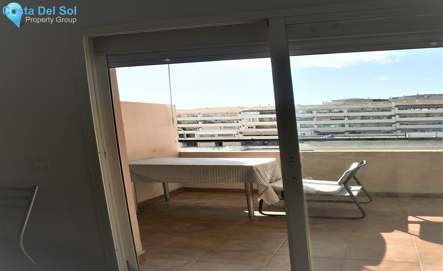 Middle Floor Apartment in Las Lagunas-1196008