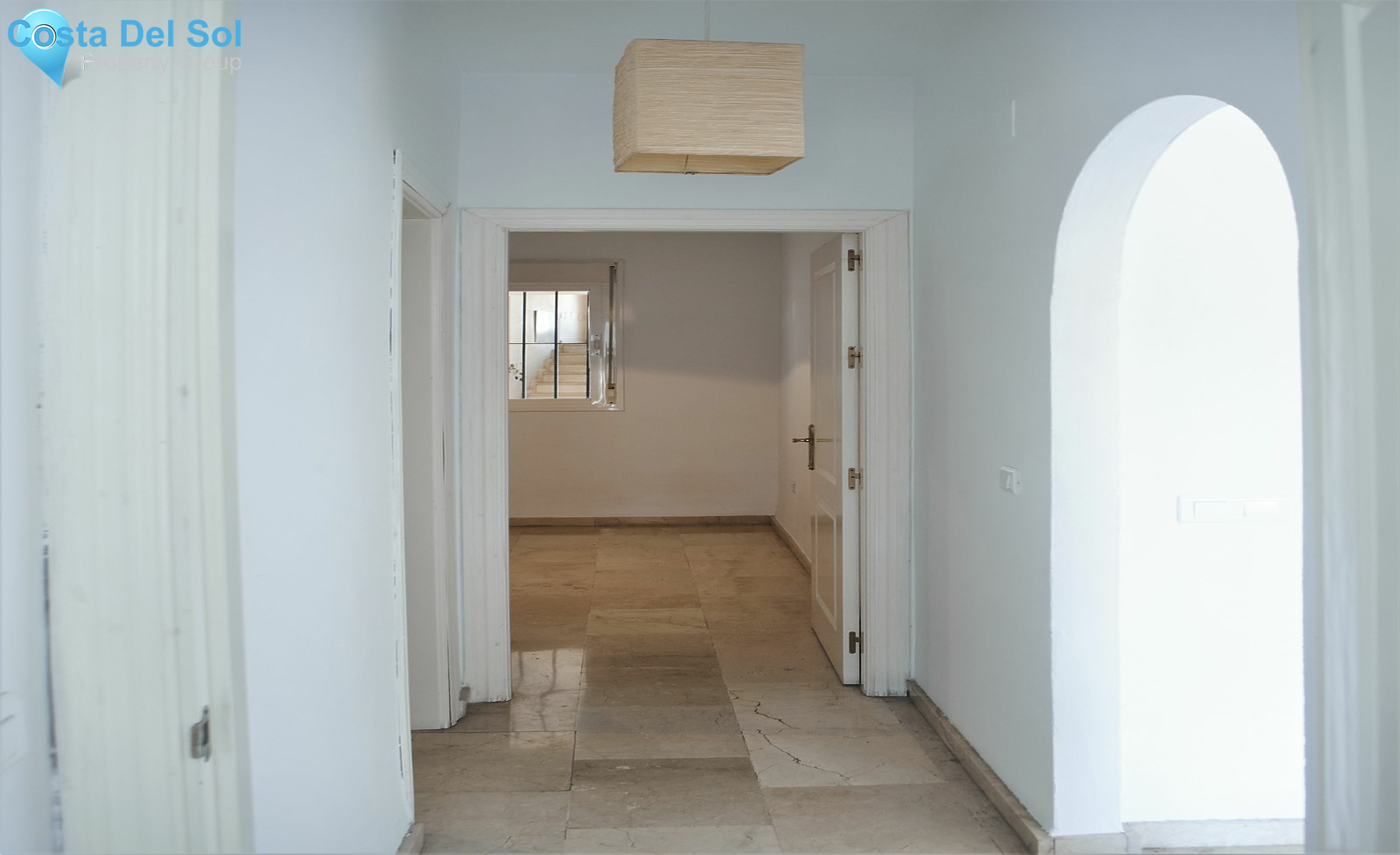 Middle Floor Apartment in Las Lagunas-1196011