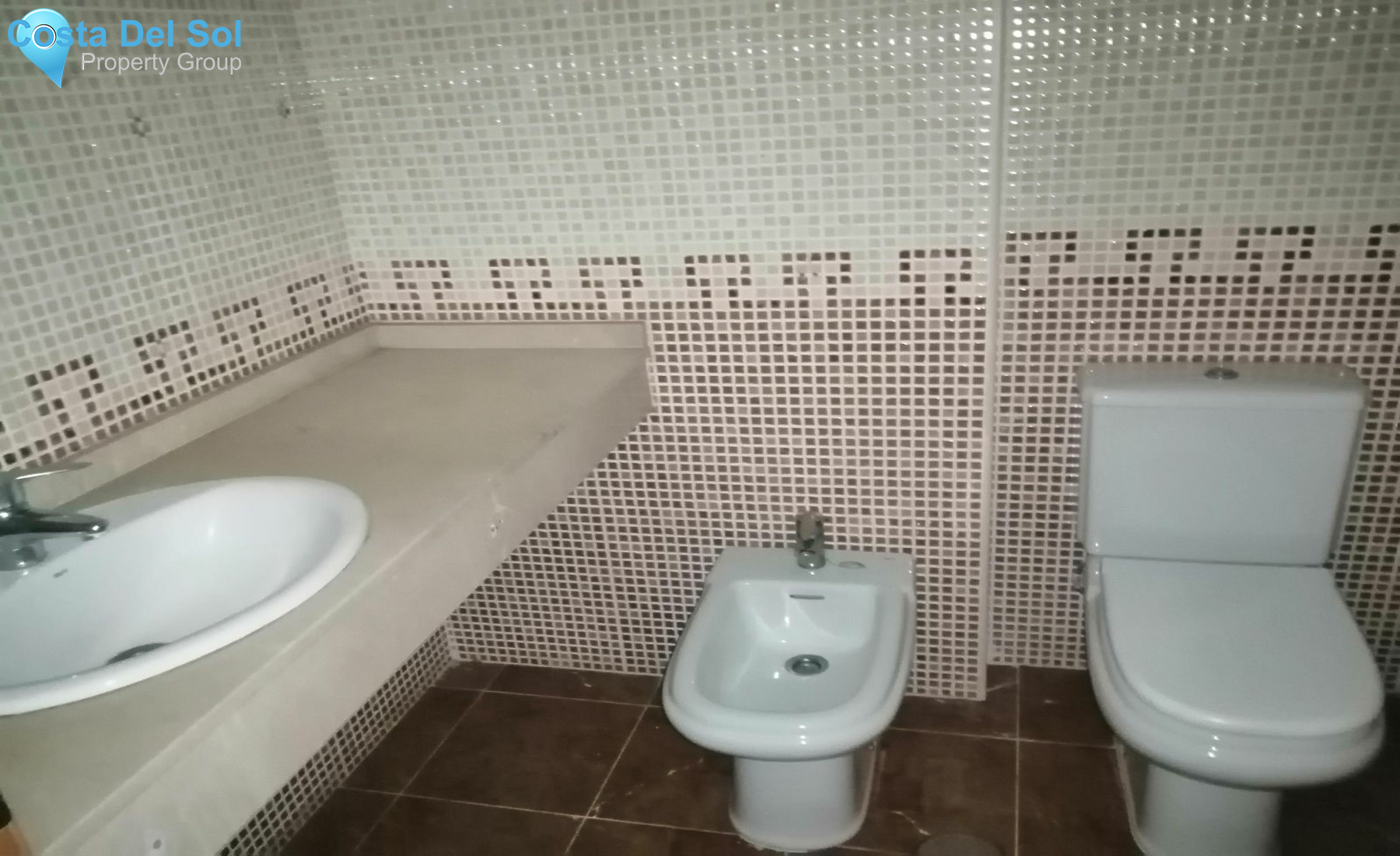 Middle Floor Apartment in Las Lagunas-1208050