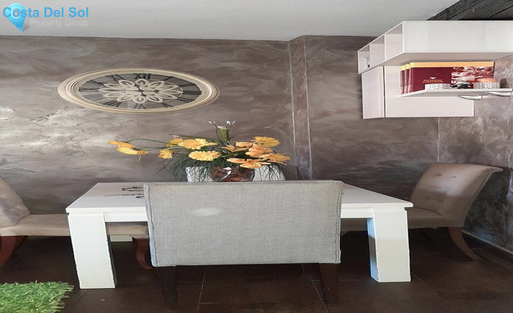 Middle Floor Apartment in Las Lagunas