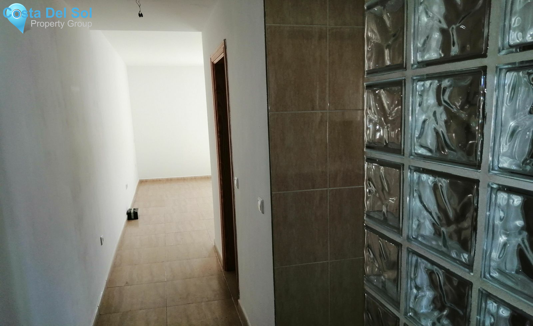 Middle Floor Apartment in Las Lagunas-1424246