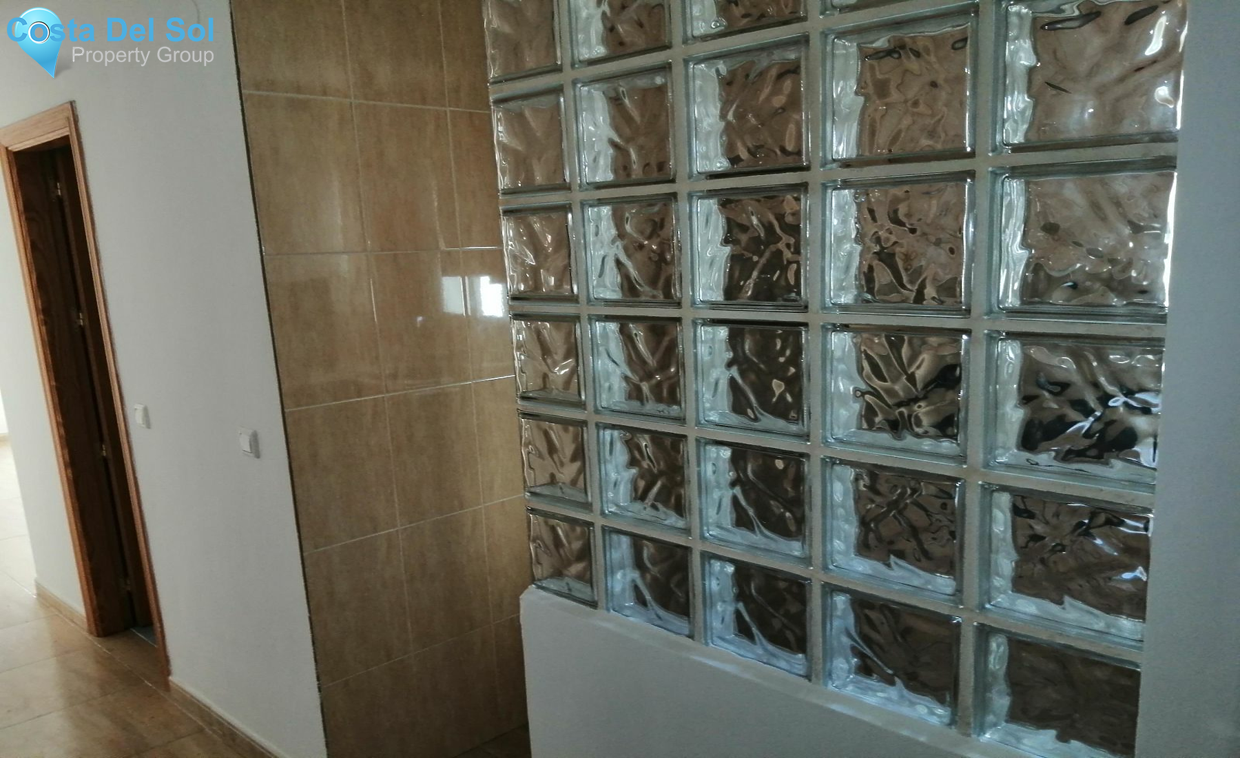 Middle Floor Apartment in Las Lagunas-1424247