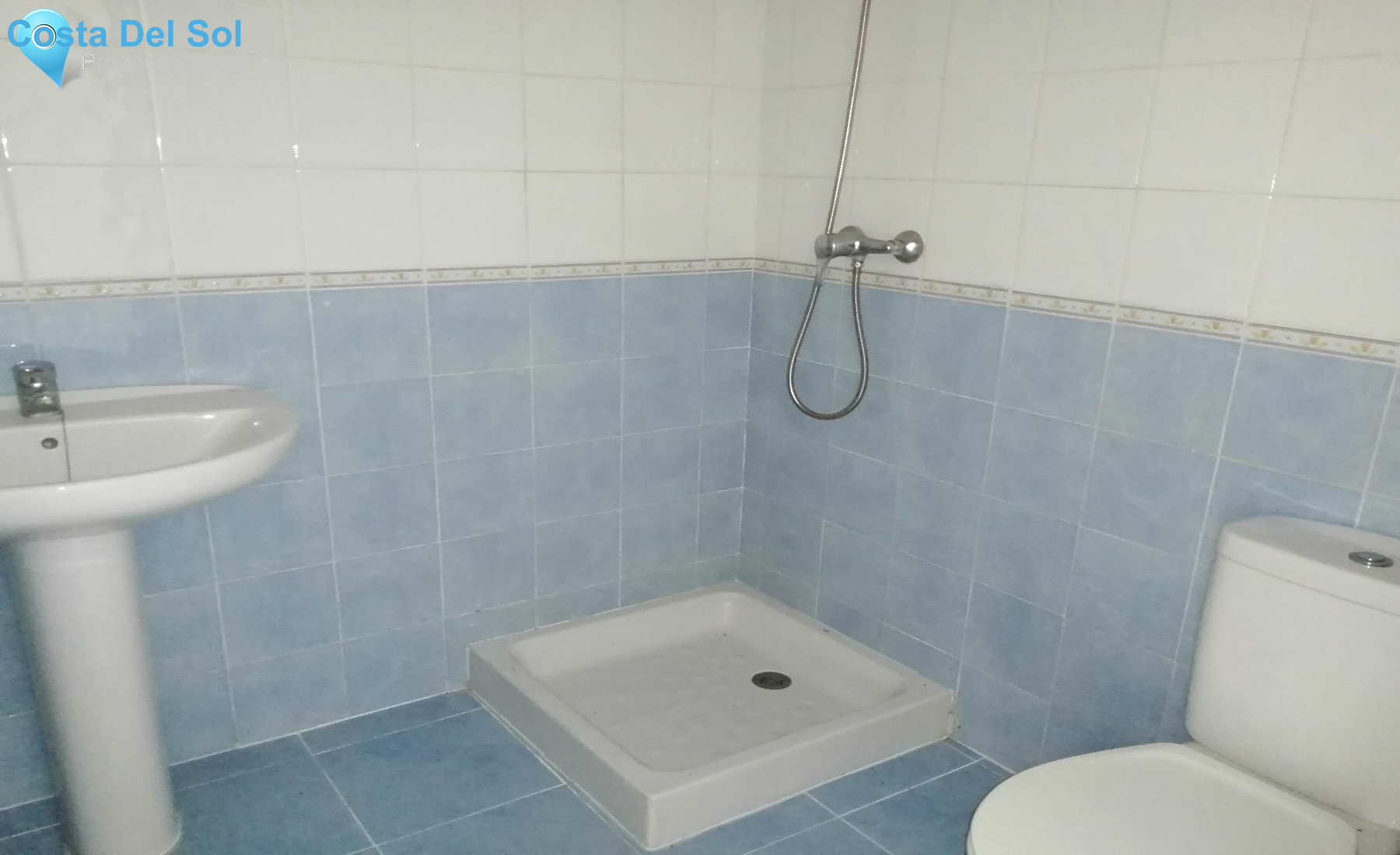 Middle Floor Apartment in Las Lagunas-1424253