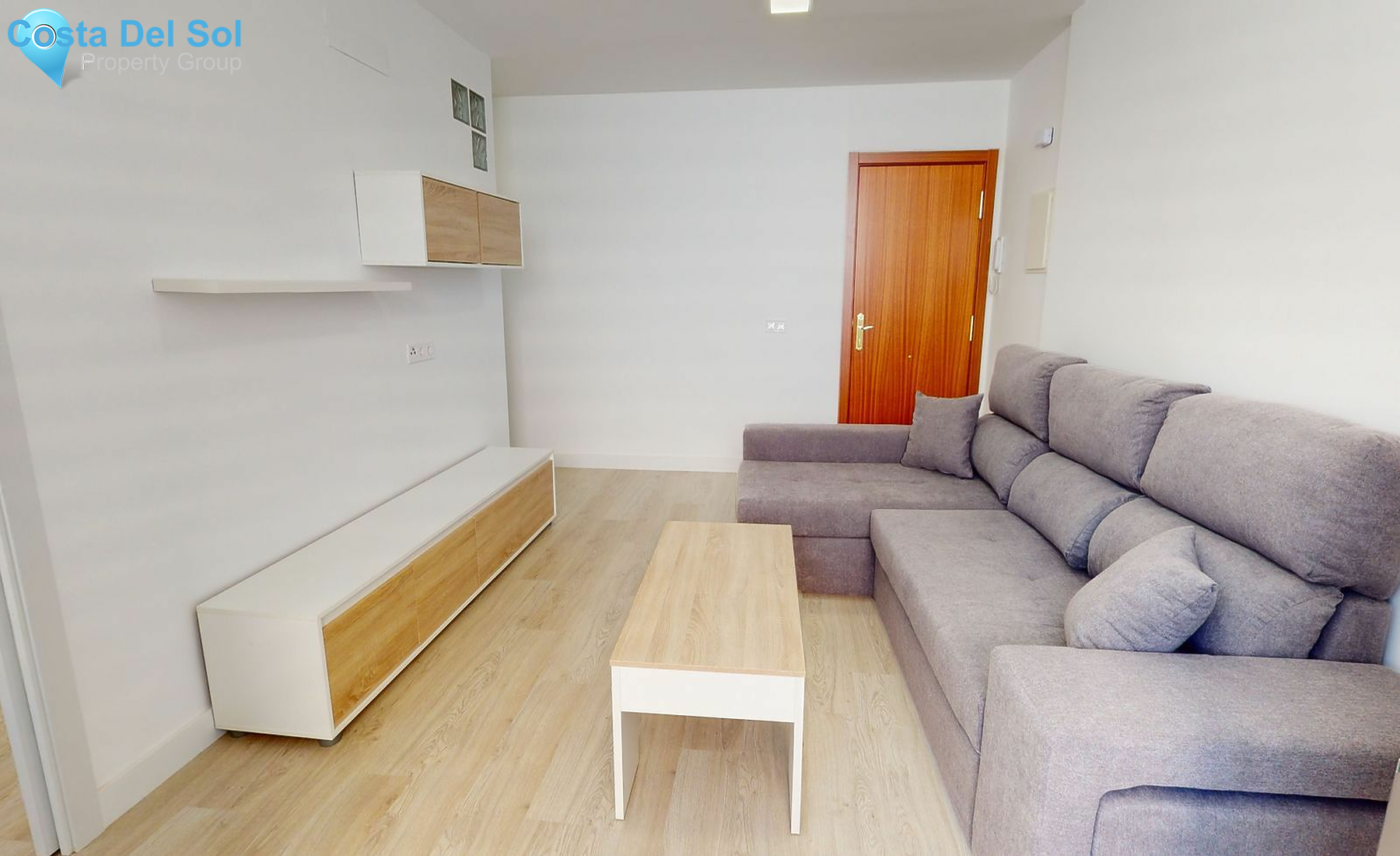 Middle Floor Apartment in Las Lagunas-1491873