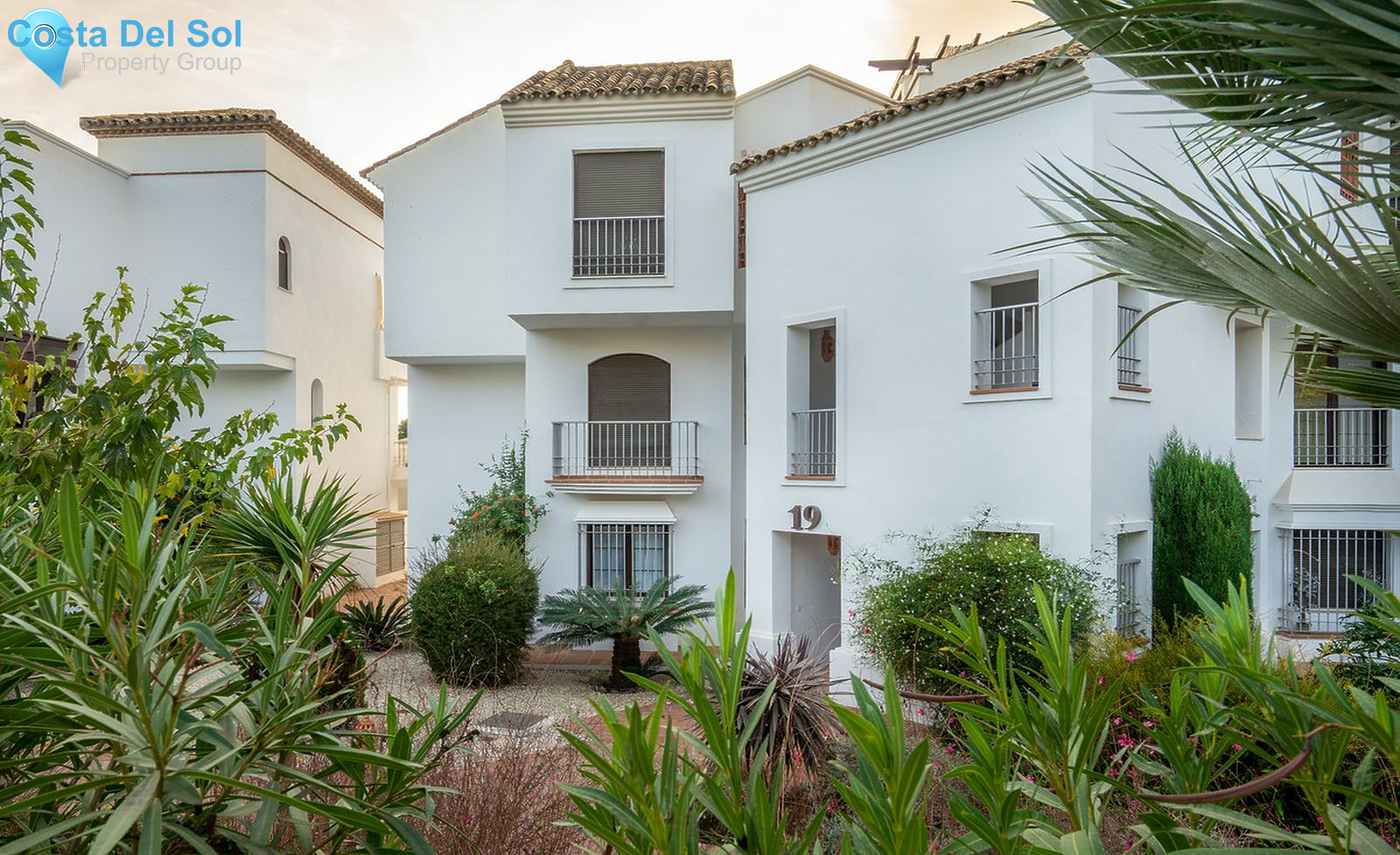 Middle Floor Apartment in Los Arqueros-1498918