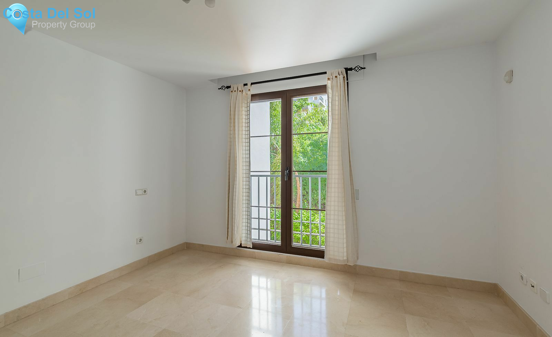 Middle Floor Apartment in Los Arqueros-1470679