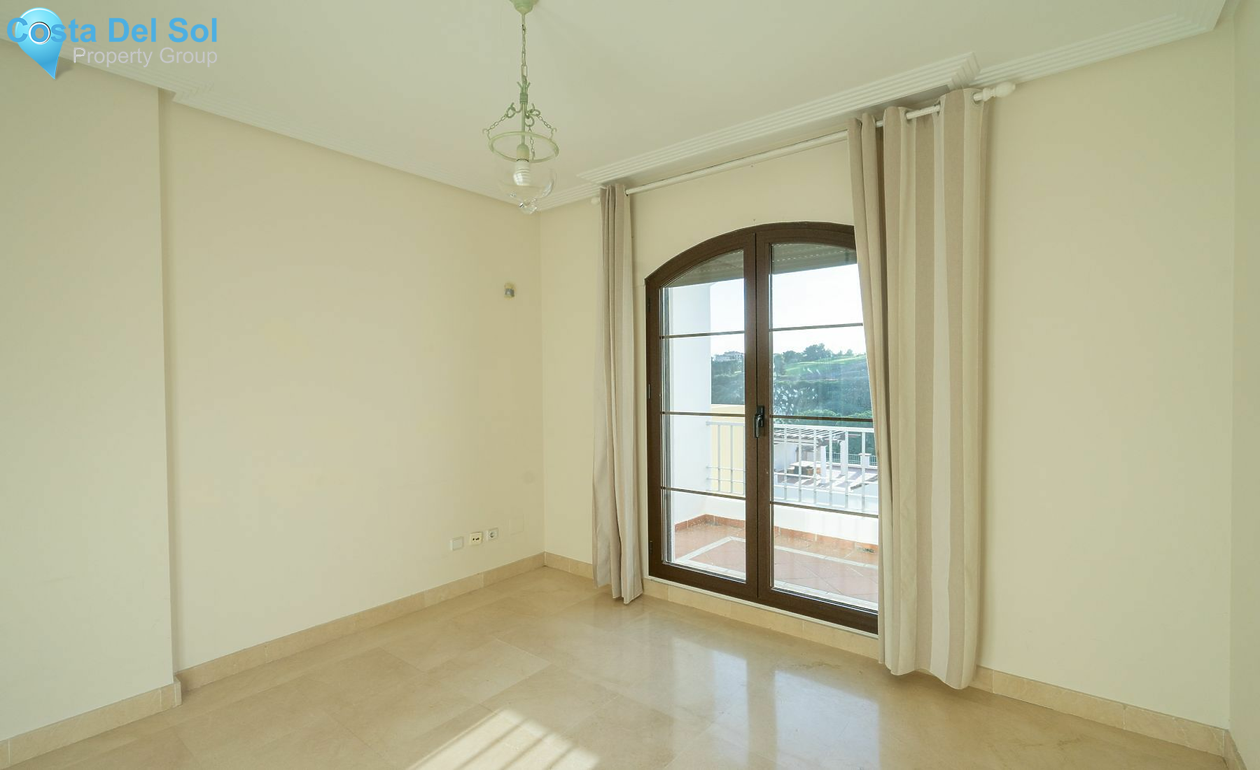 Middle Floor Apartment in Los Arqueros-1550299