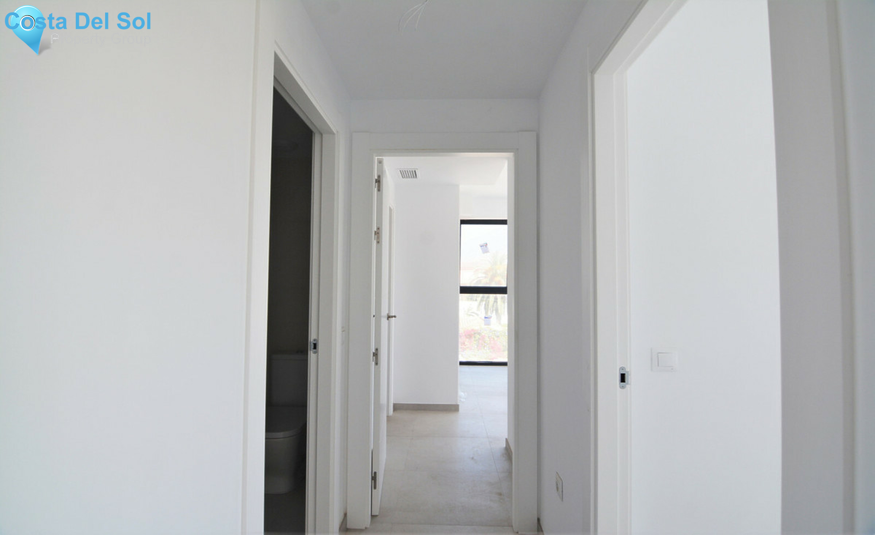 Middle Floor Apartment in Los Boliches-1289143