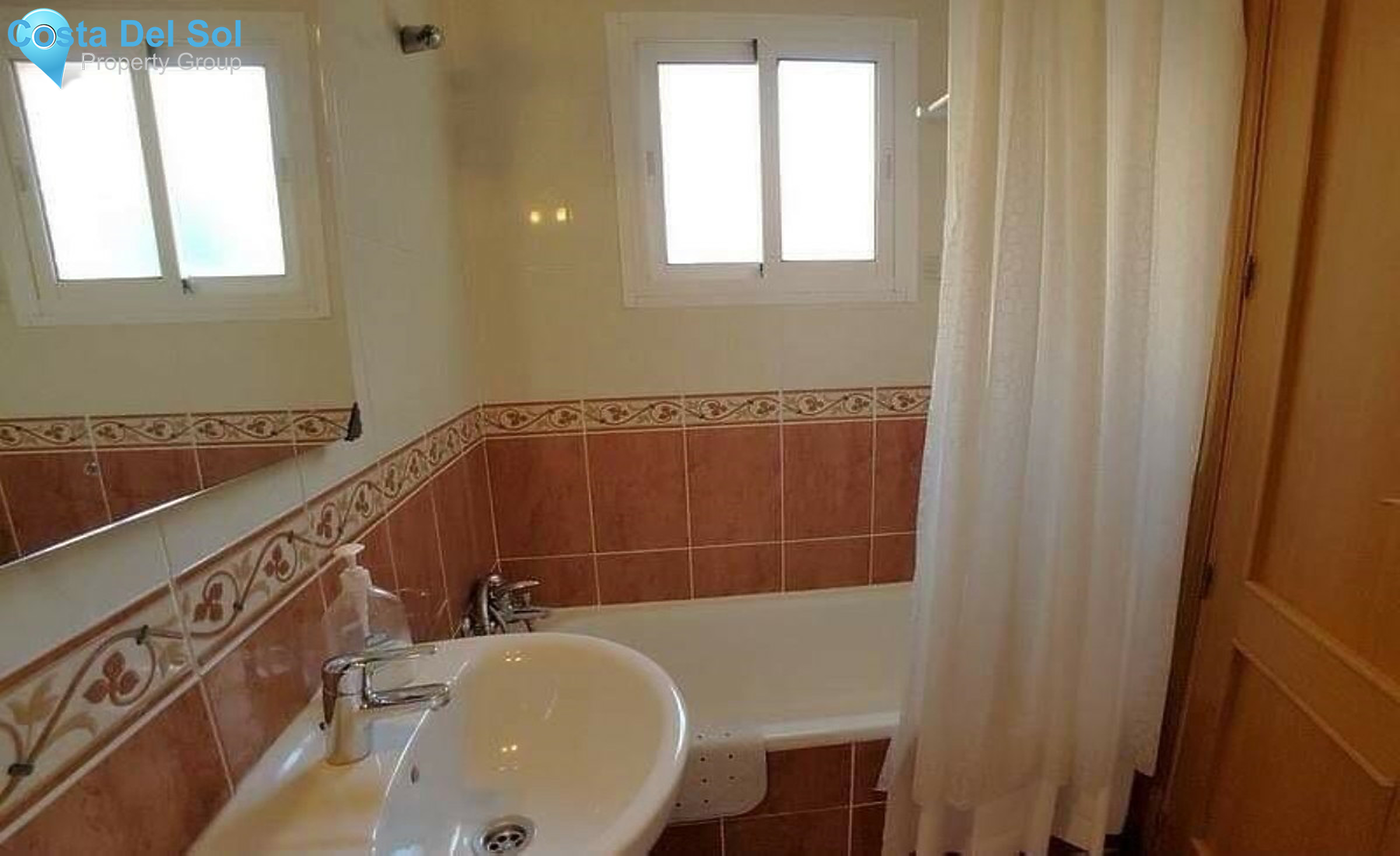 Middle Floor Apartment in Los Boliches-1345520