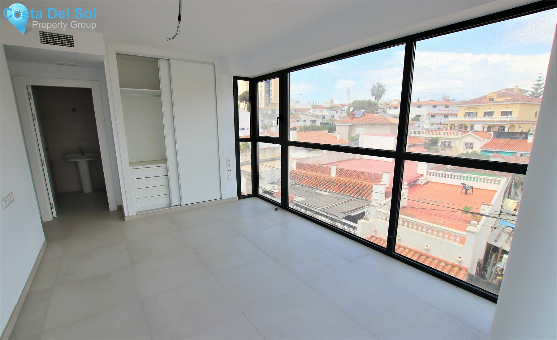 Middle Floor Apartment in Los Boliches-1164016