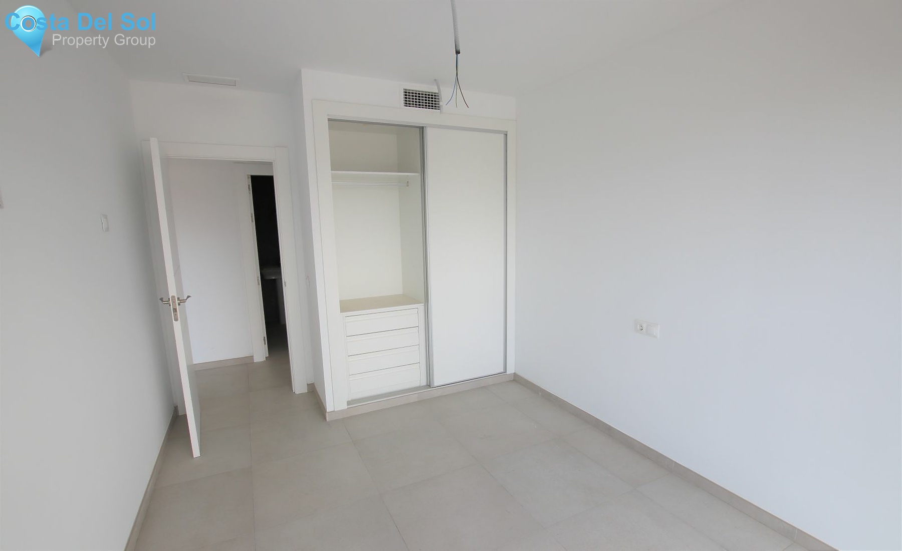Middle Floor Apartment in Los Boliches-1164011