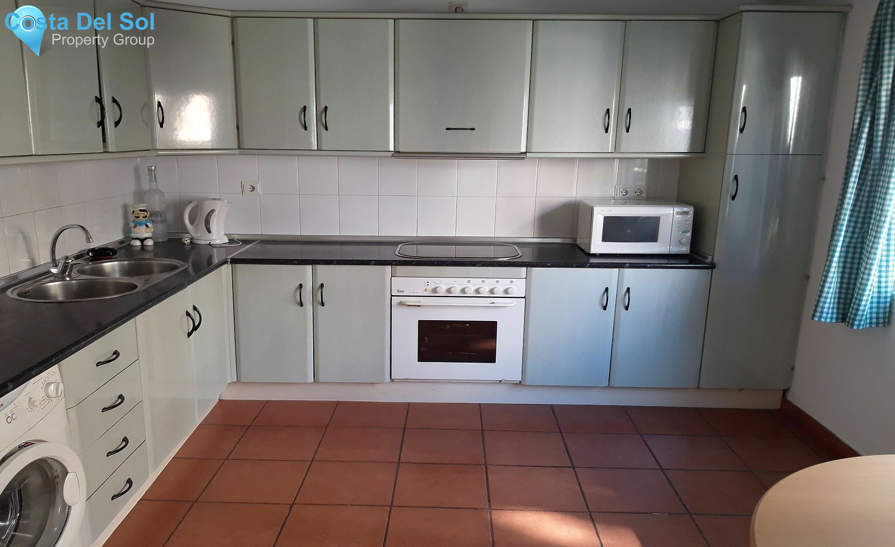 Middle Floor Apartment in Los Boliches-1418082