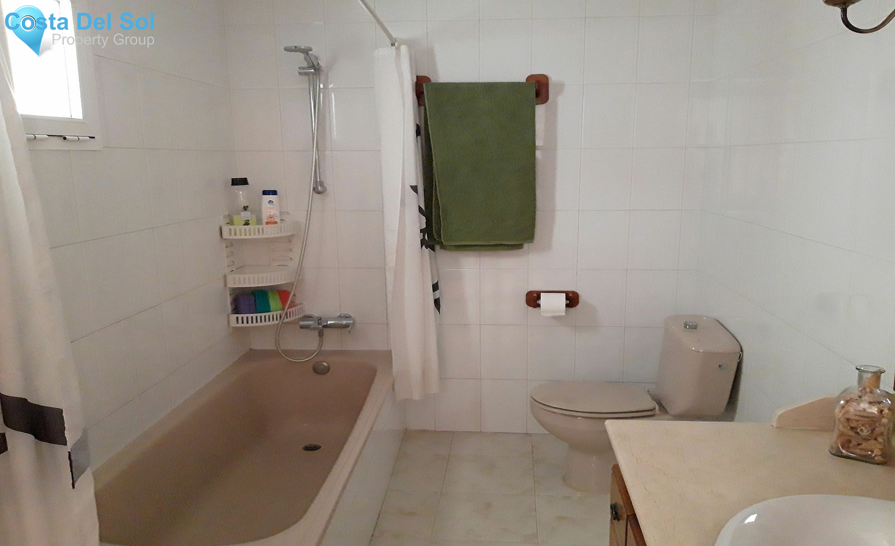 Middle Floor Apartment in Los Boliches-1418086