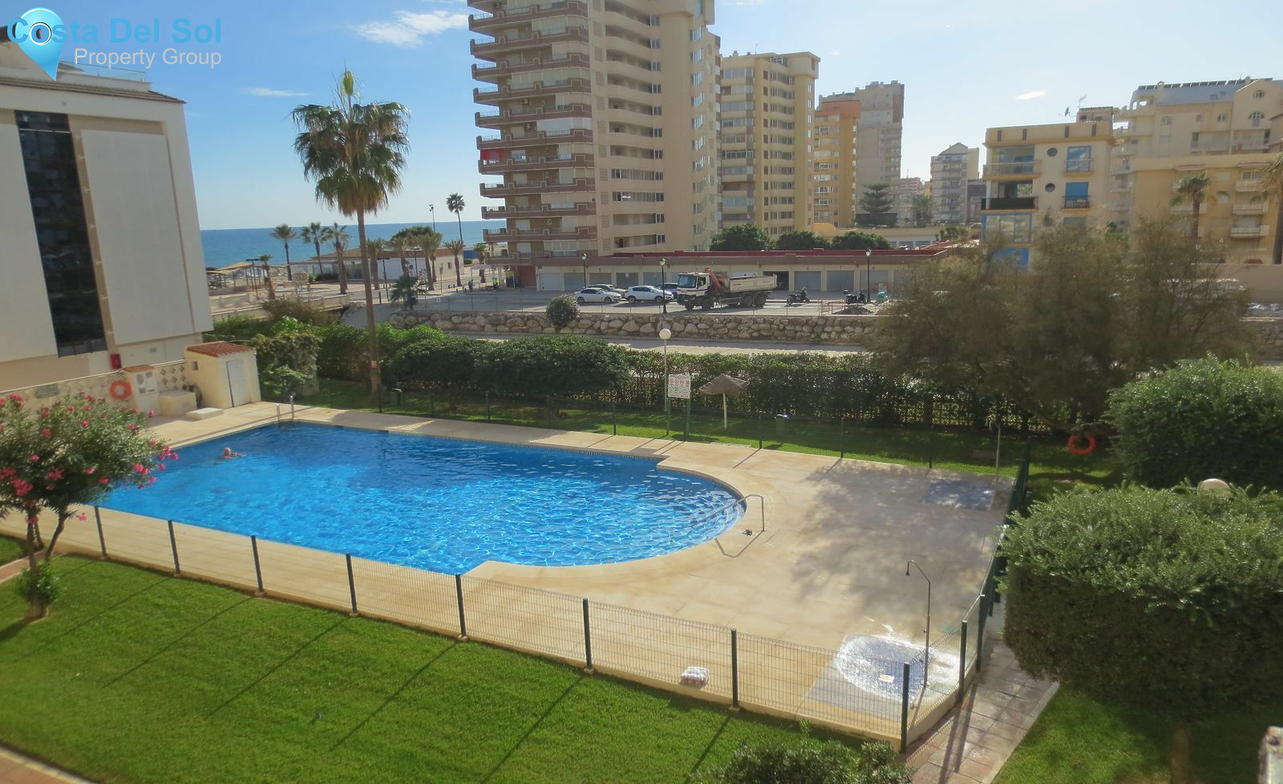 Middle Floor Apartment in Los Boliches-1513327
