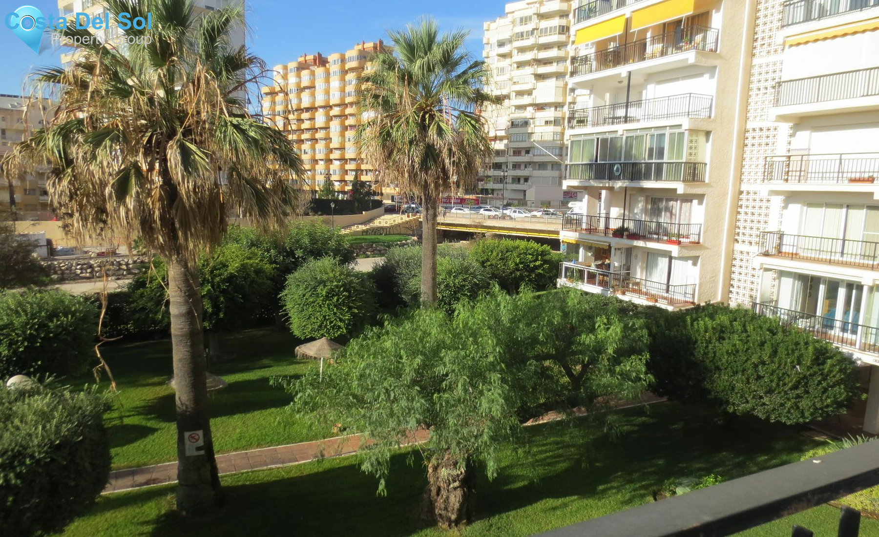 Middle Floor Apartment in Los Boliches-1513328