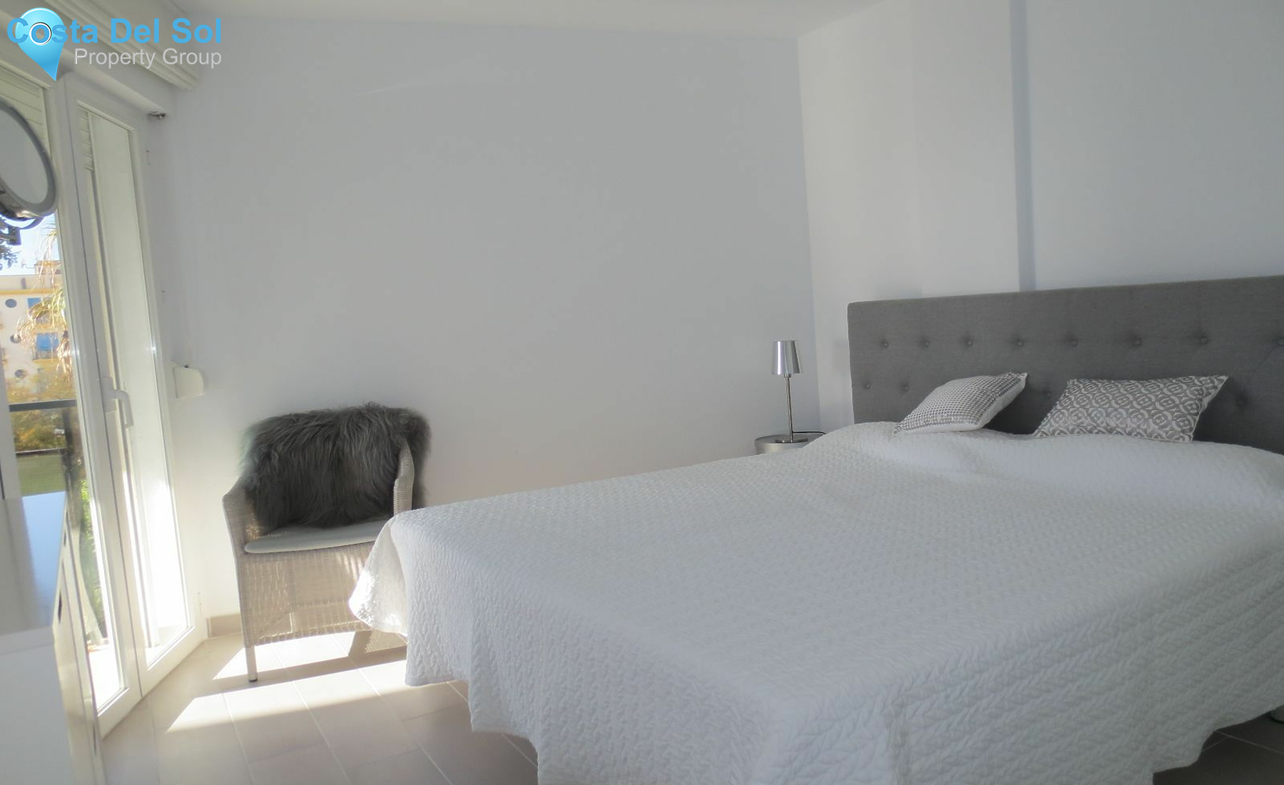 Middle Floor Apartment in Los Boliches-1513335