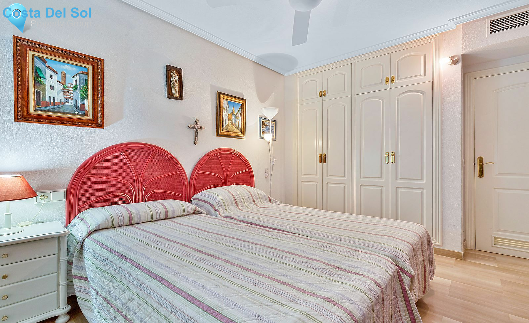 Middle Floor Apartment in Los Boliches-1552383