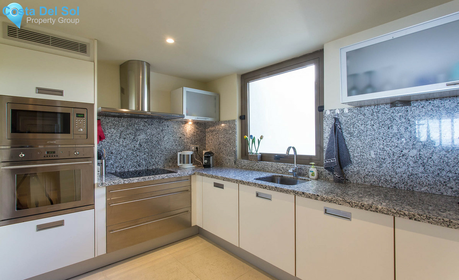 Middle Floor Apartment in Los Flamingos-1296049