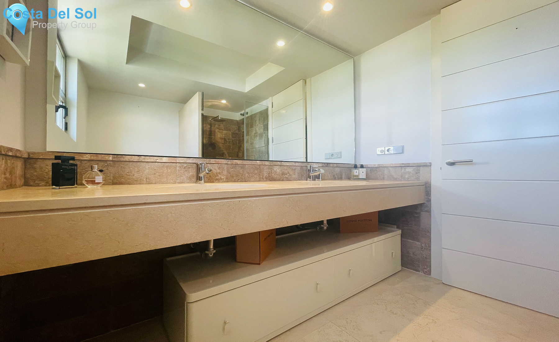 Middle Floor Apartment in Los Flamingos-1373068