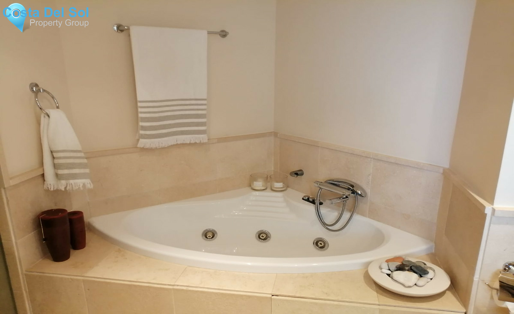 Middle Floor Apartment in Los Flamingos-1380827