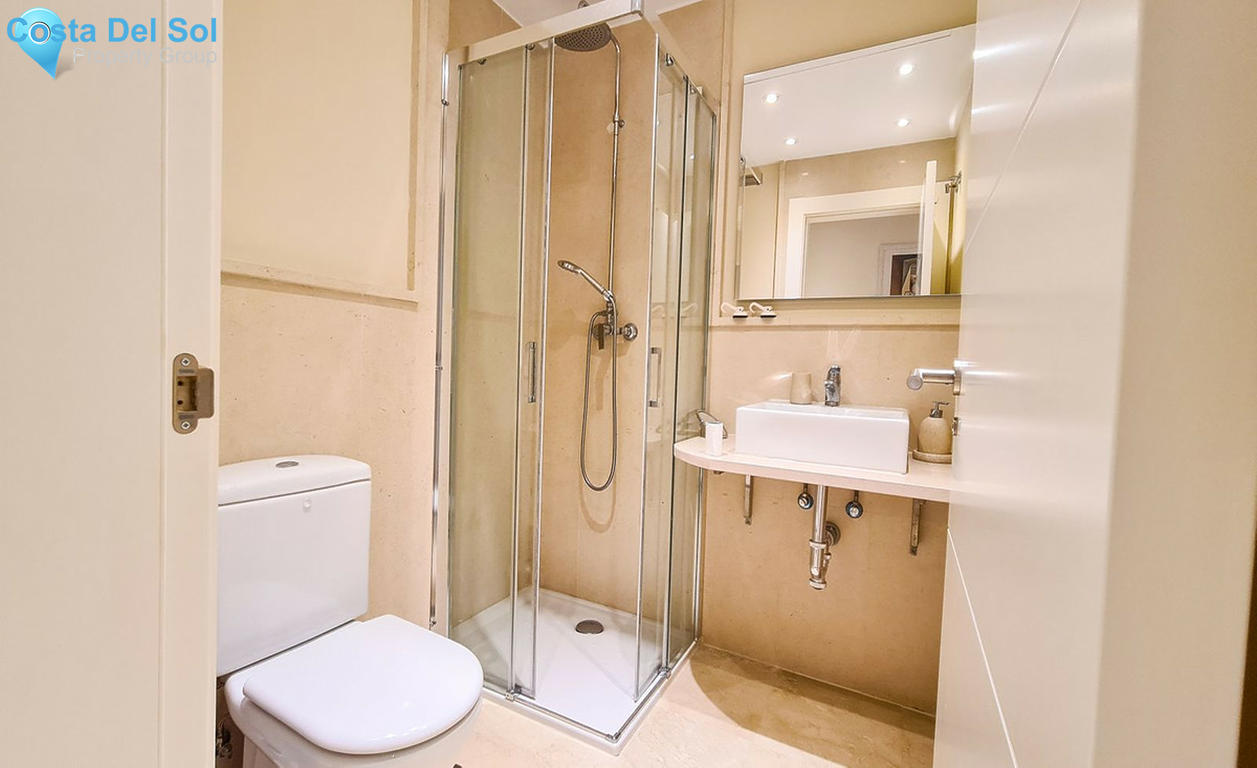 Middle Floor Apartment in Los Flamingos-1402318