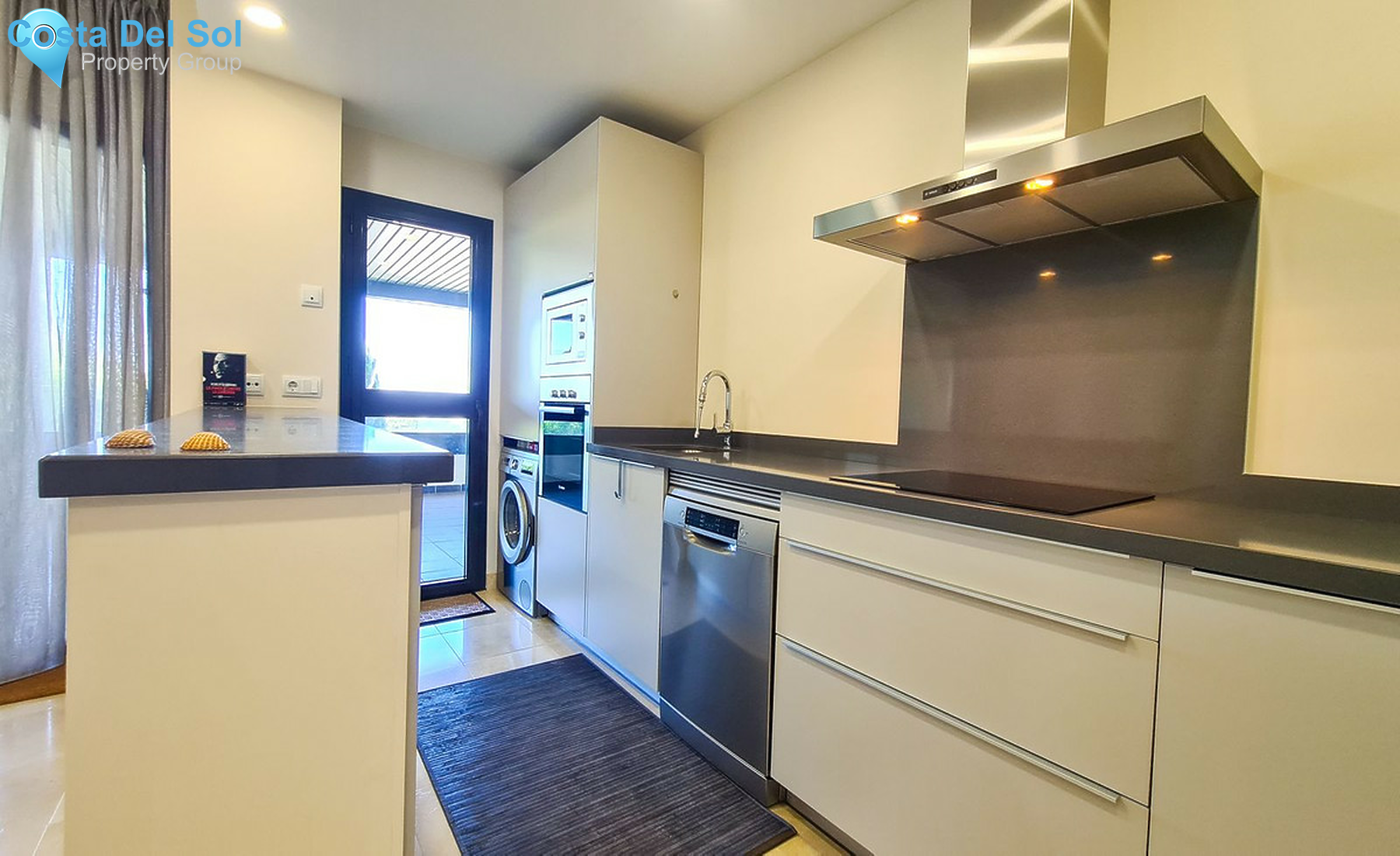 Middle Floor Apartment in Los Flamingos-1402310