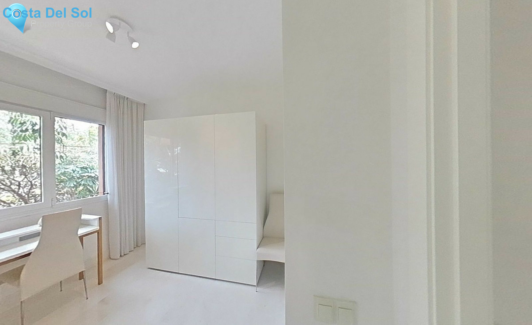 Middle Floor Apartment in Los Flamingos-1409301