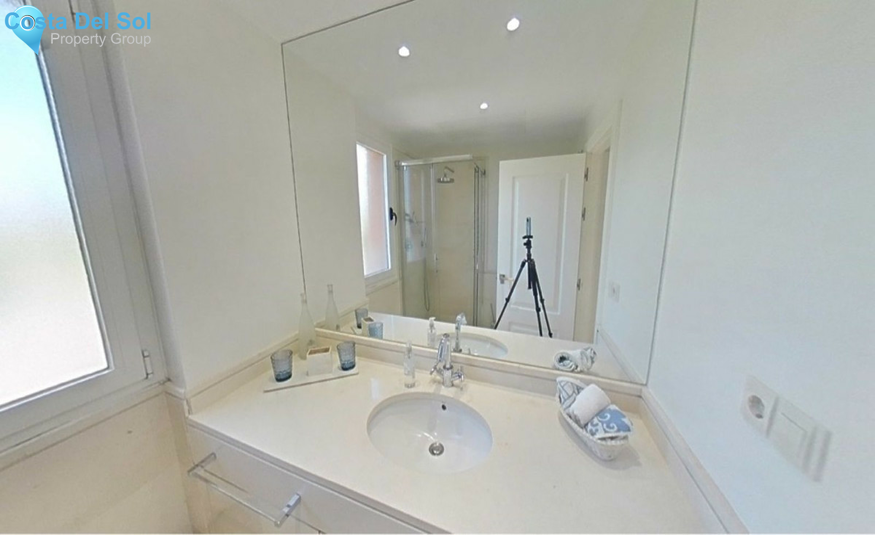 Middle Floor Apartment in Los Flamingos-1409304