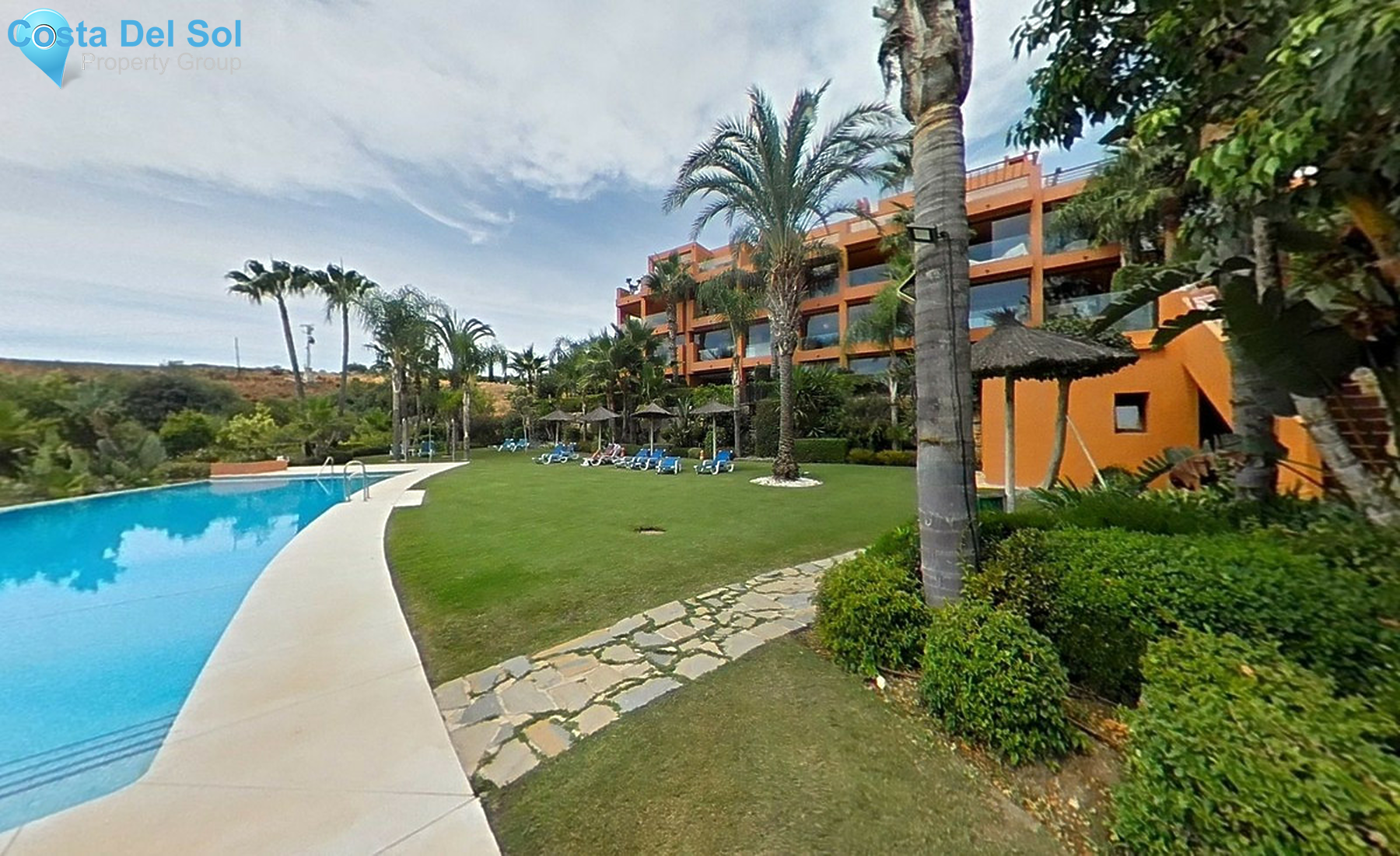 Middle Floor Apartment in Los Flamingos-1409309