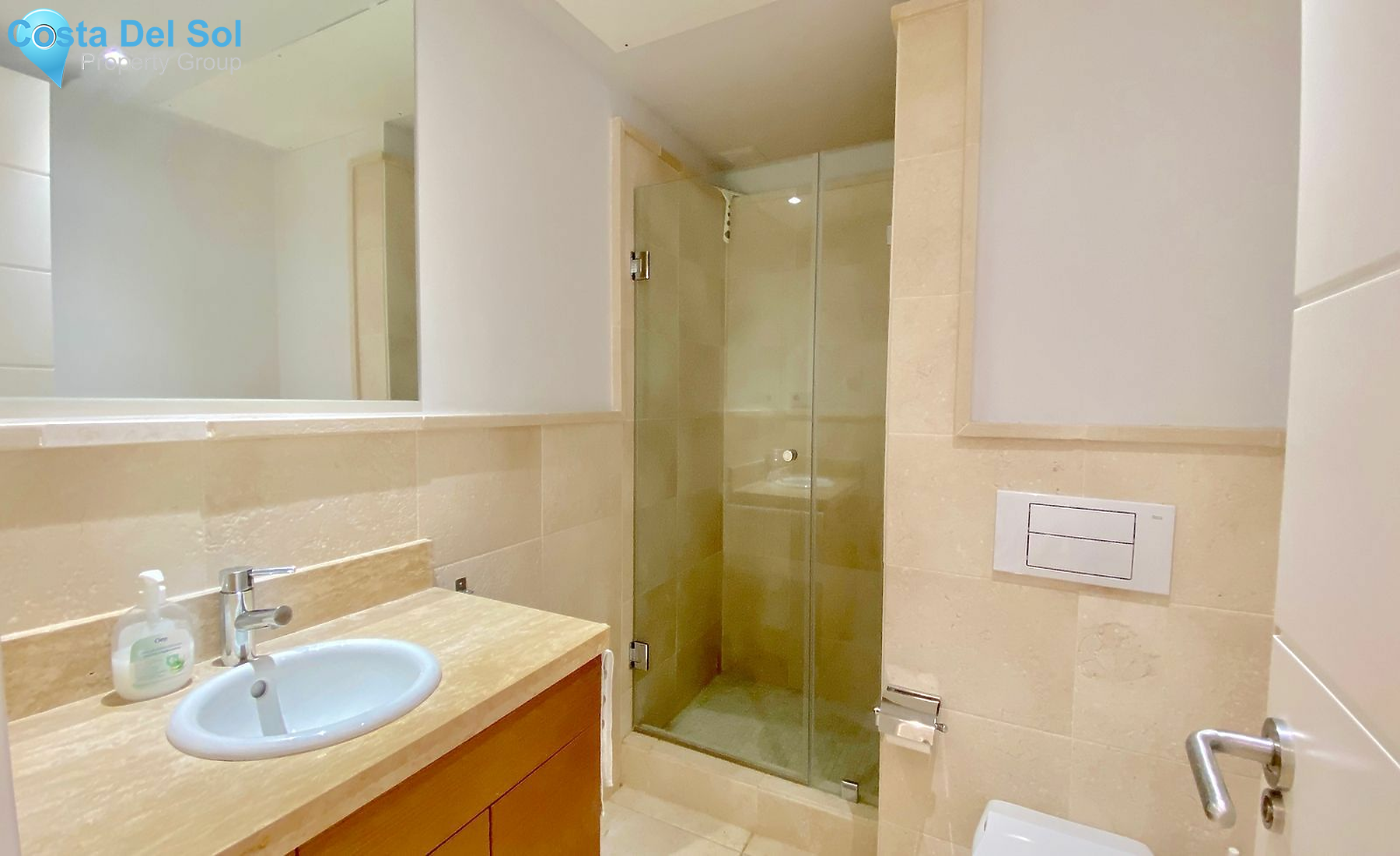 Middle Floor Apartment in Los Flamingos-1464043