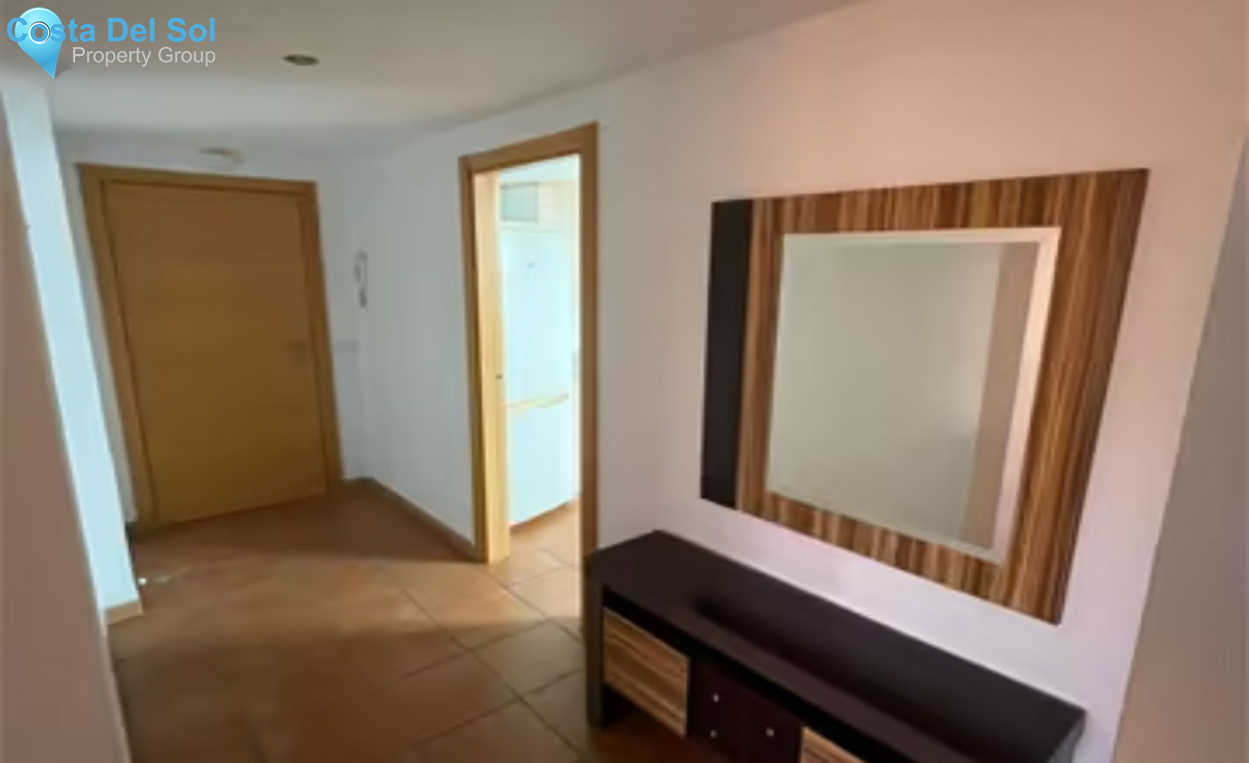 Middle Floor Apartment in Los Pacos-1301411