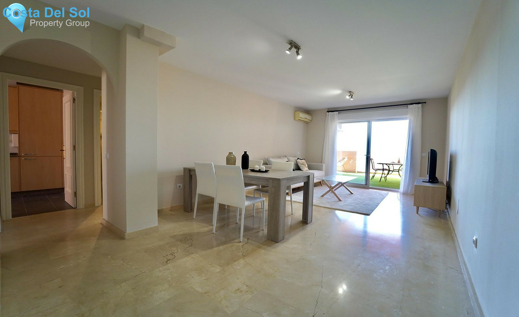 Middle Floor Apartment in Los Pacos-1412325