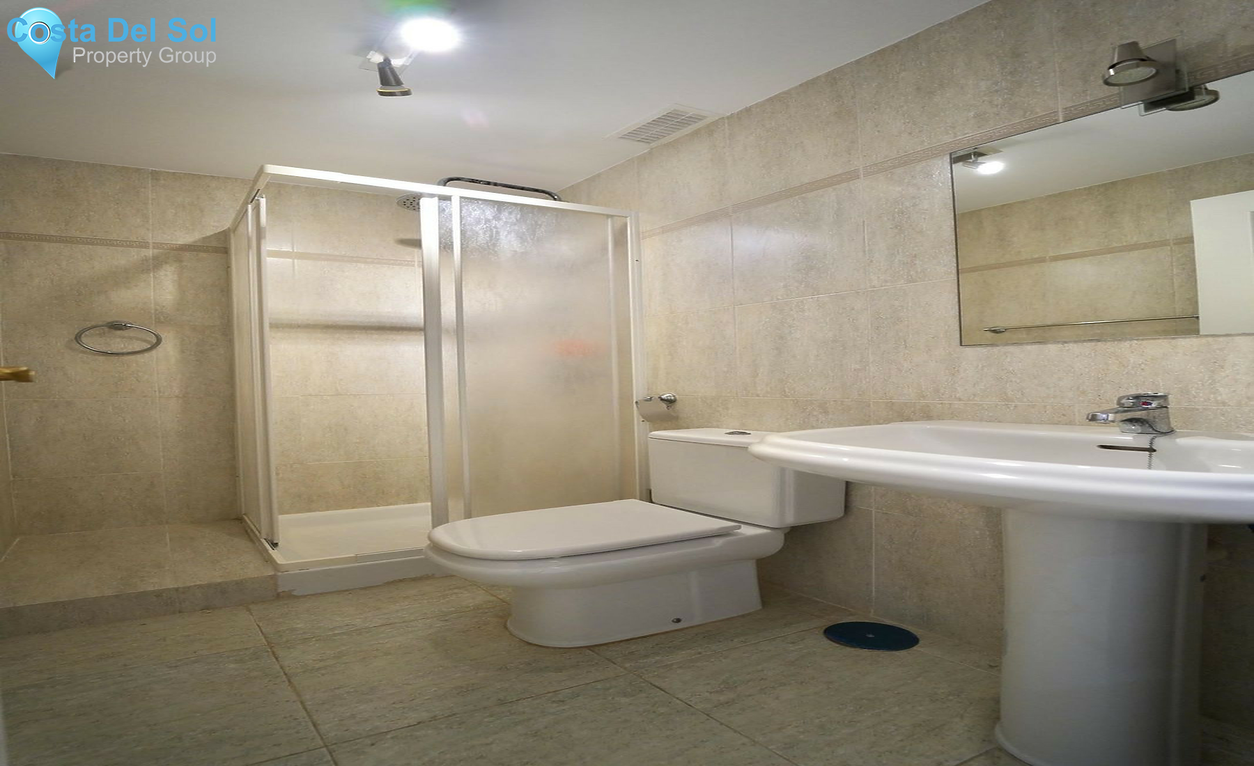 Middle Floor Apartment in Los Pacos-1412343