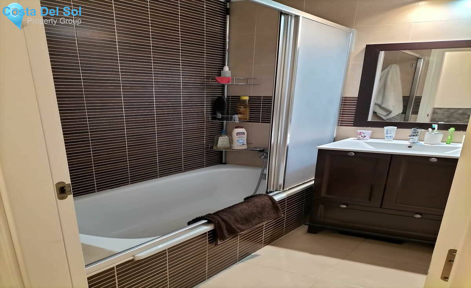 Middle Floor Apartment in Los Pacos-1493206