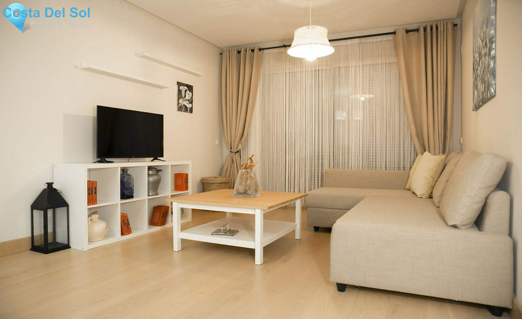 Middle Floor Apartment in Malaga Centro-1256108