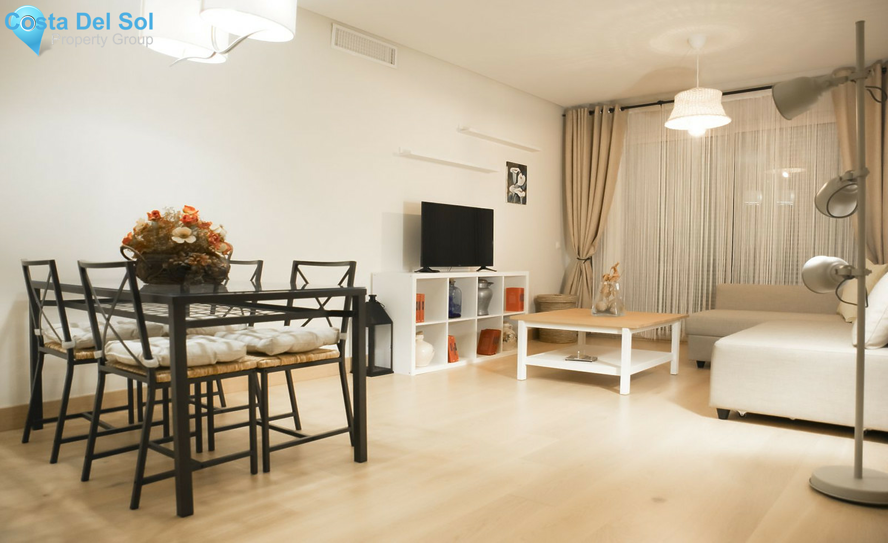 Middle Floor Apartment in Malaga Centro-1256099