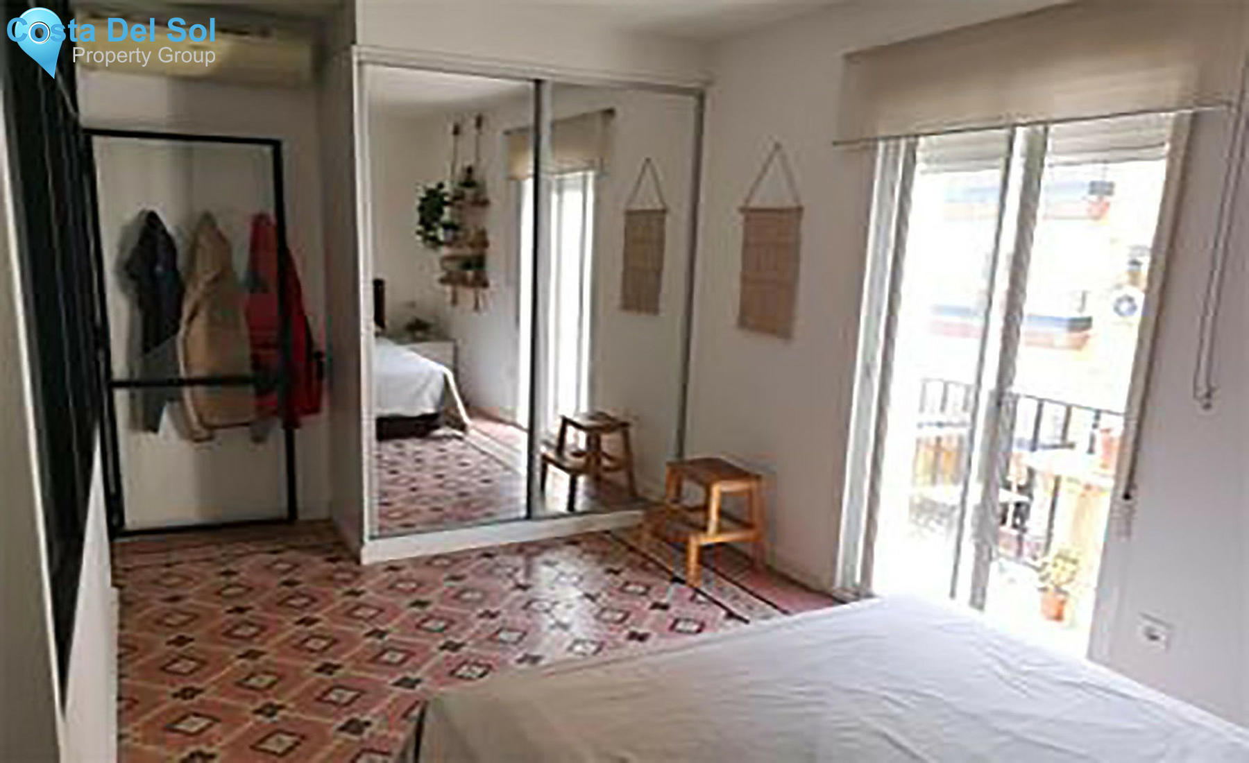 Middle Floor Apartment in Malaga Centro-1278988