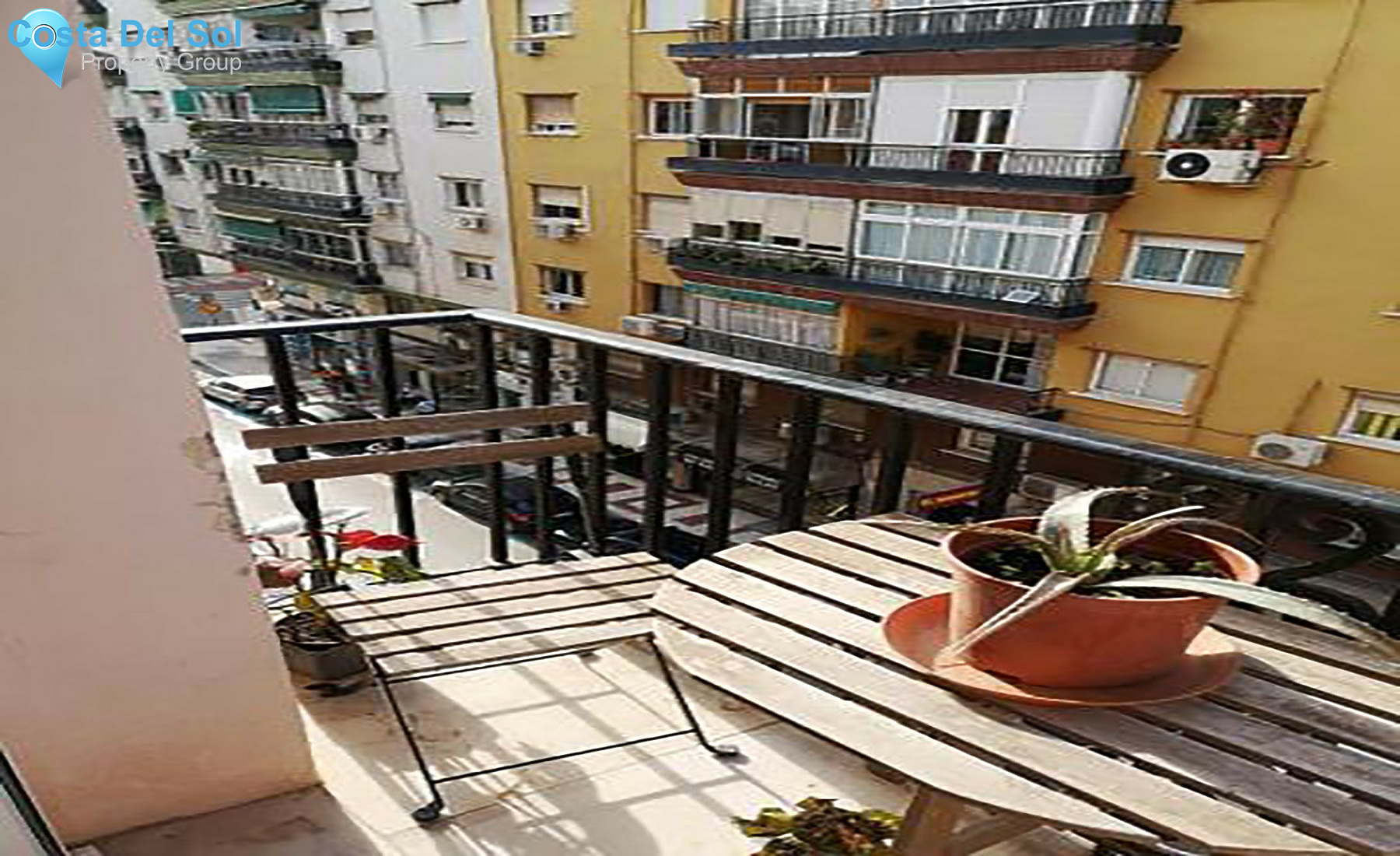Middle Floor Apartment in Malaga Centro-1278981