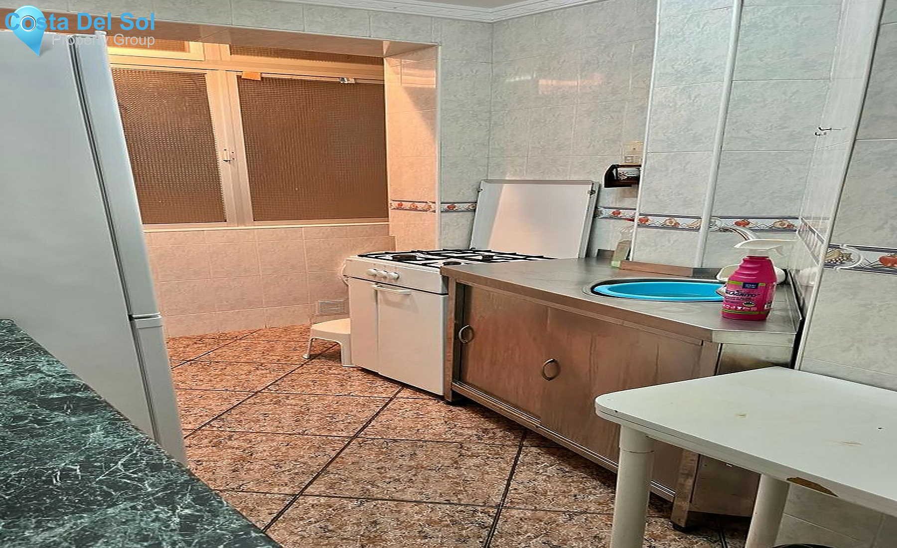 Middle Floor Apartment in Malaga Centro-1537109