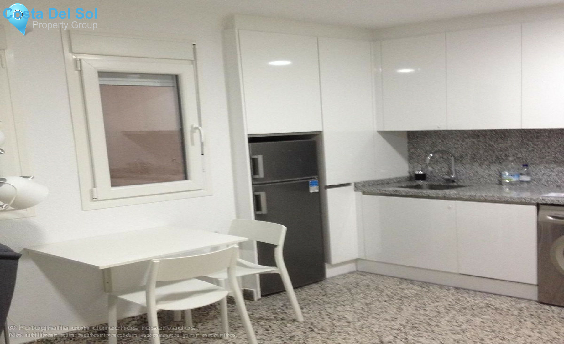 Middle Floor Apartment in Malaga Centro-1537868
