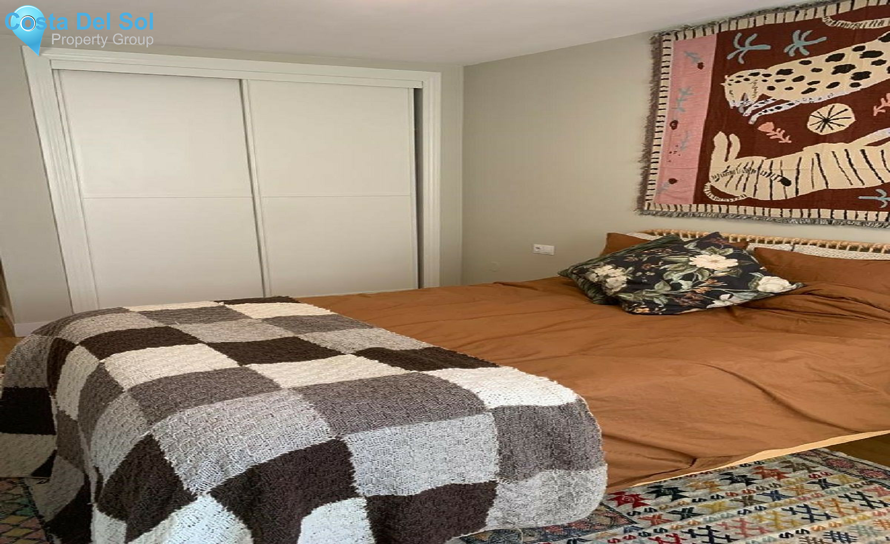 Middle Floor Apartment in Malaga Centro-1559478