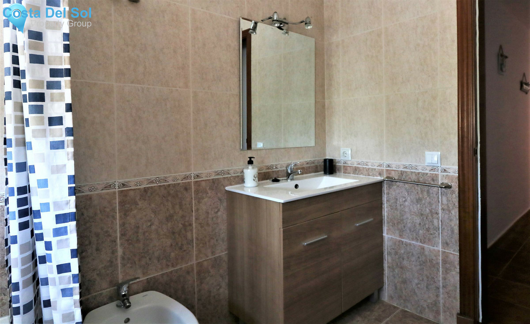 Middle Floor Apartment in Manilva-1345856
