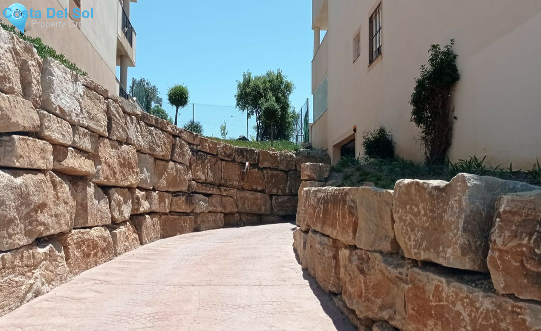 Middle Floor Apartment in Manilva