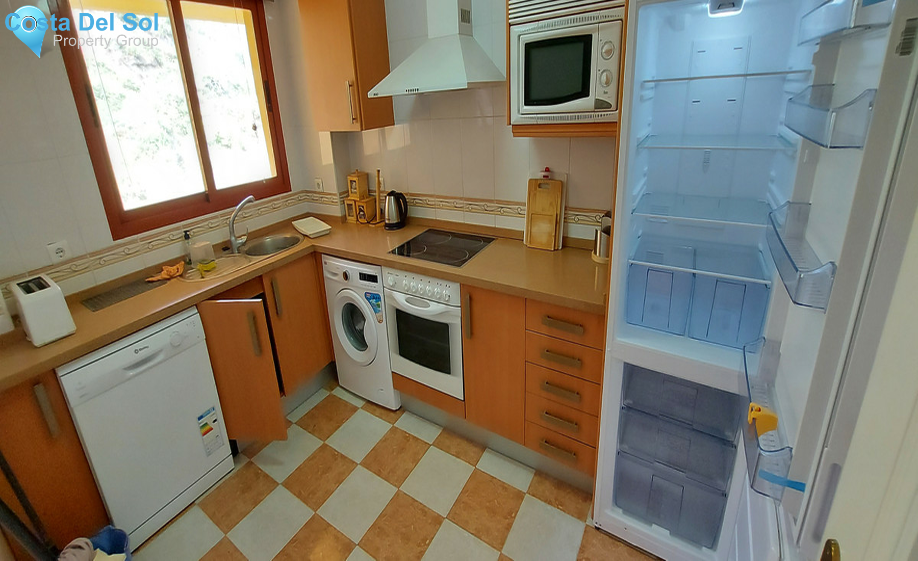 Middle Floor Apartment in Manilva-1375503